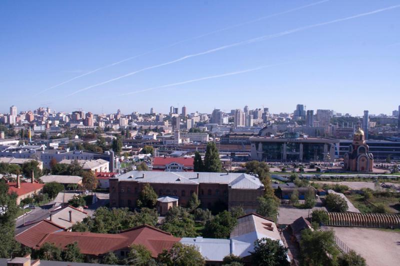 Petrani Hostel Kiev Ngoại thất bức ảnh